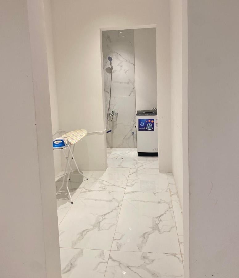 Appartement Spacious New 2 Bedroom Apt-in Amazing Location B6 *